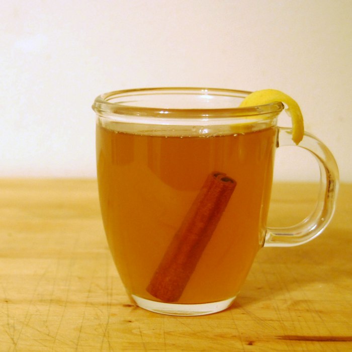 Hot Toddy (Hot Scotch & Tea)